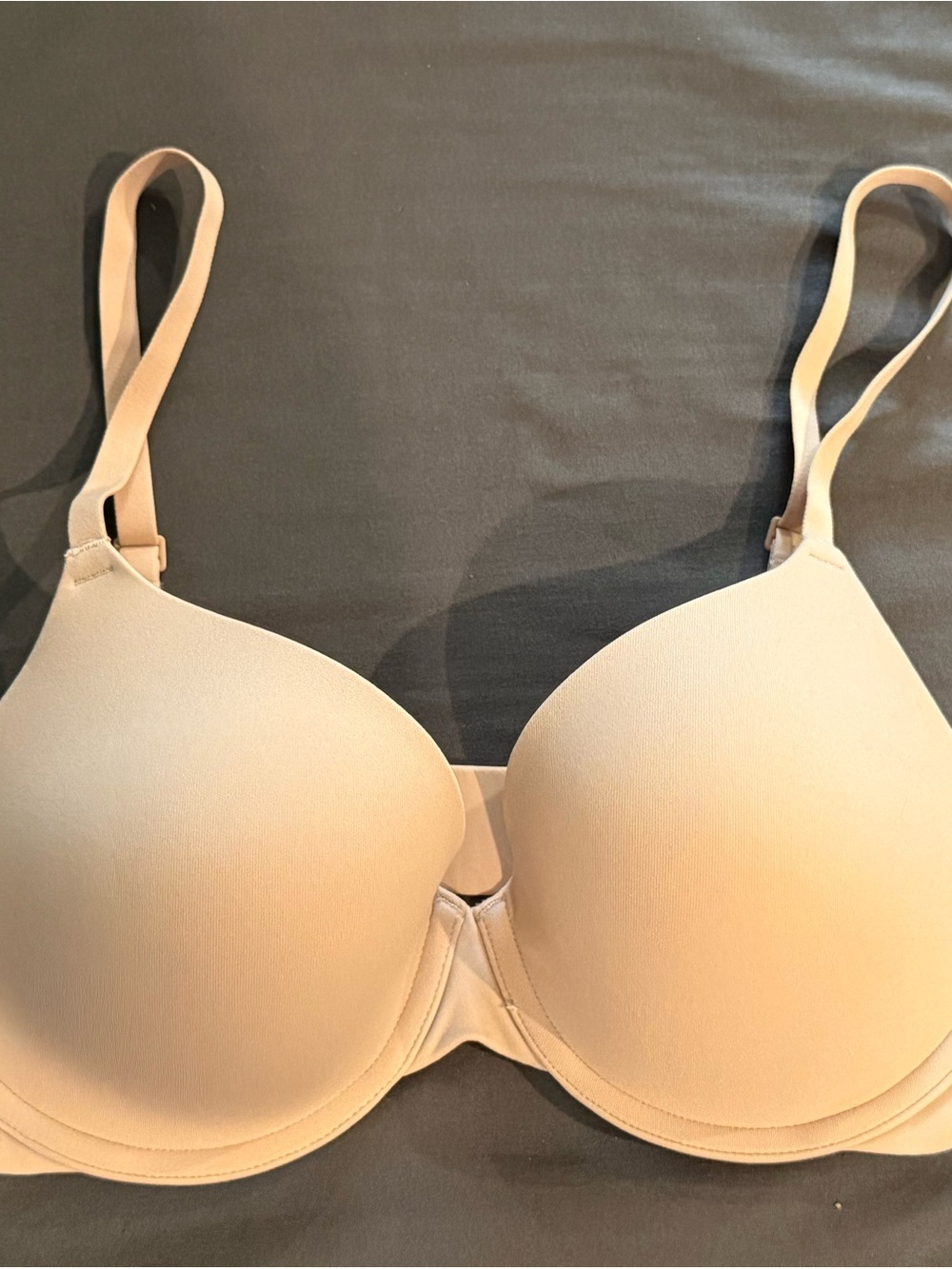 SKIMS Smooth Molded T-Shirt Bra - Beige